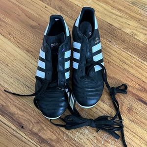 Brand new copa mundial soccer cleats size 5.5